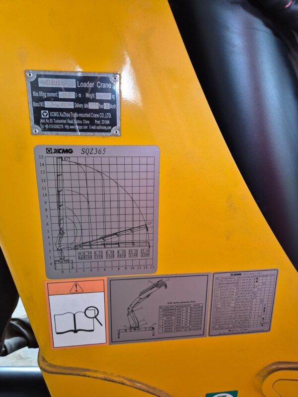 XCMG SQZ365 8 TON CRANE - Image 4
