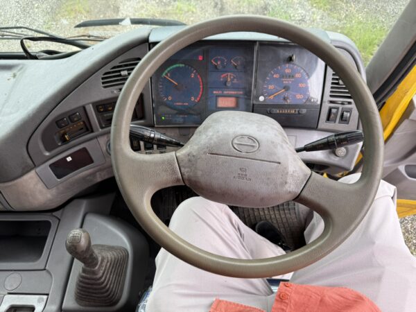 Unregistered Hino FR1K 19.5ft Steel Tipper for Sale in Klang RM165,000 (Loan Available) | 7-Speed Manual Transmission | Ideal for Heavy-Duty Transport | Eco R Truck Malaysia - Image 12
