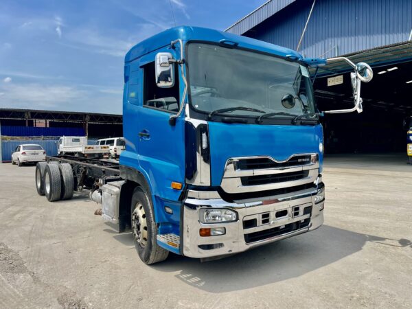 Unregistered Nissan UD CD5 Auto Chassis and Cab - Image 17