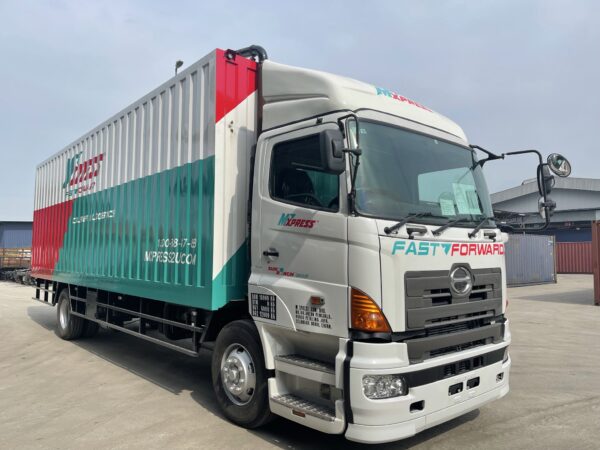 Hino 700 FN2P Corrugated Box/ Container Box - Image 6
