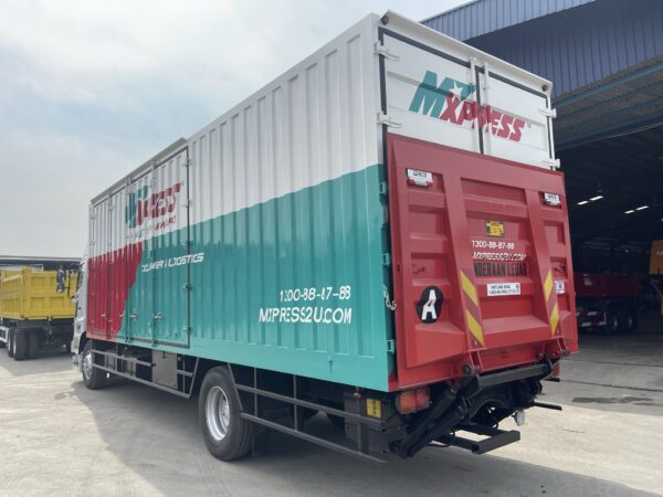 Hino 700 FN2P Corrugated Box/ Container Box - Image 3