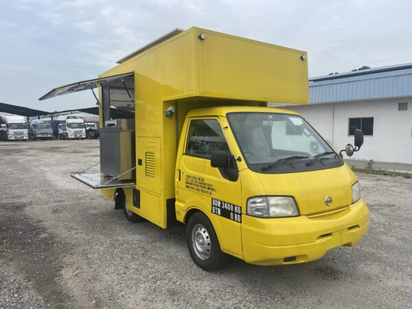 Unregistered Nissan Vanette SK82 Manual Foodtruck - Image 13