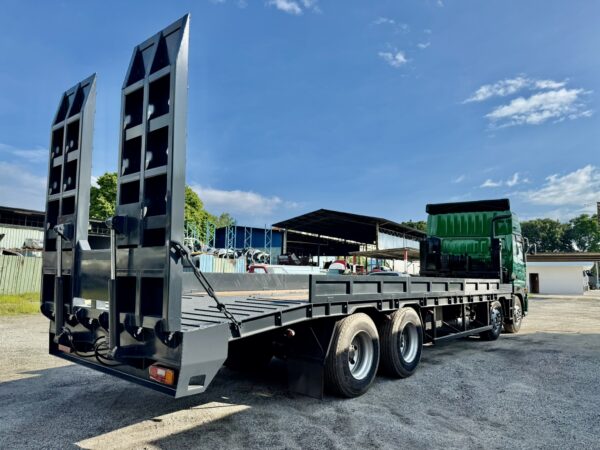 Nissan RJ UD CG5 Self Loader - Image 11