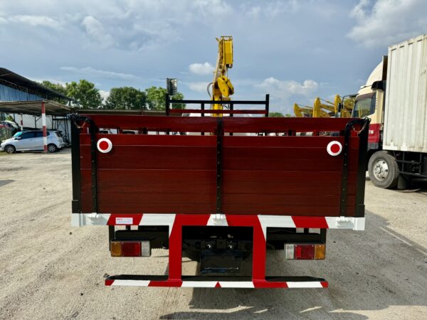 Unregistered Hino XZU414 14.5ft Cargo Crane - Image 11