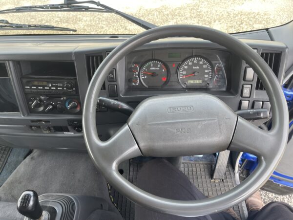 Isuzu FRR90 Curtain Sider/ Side Curtain - Image 7