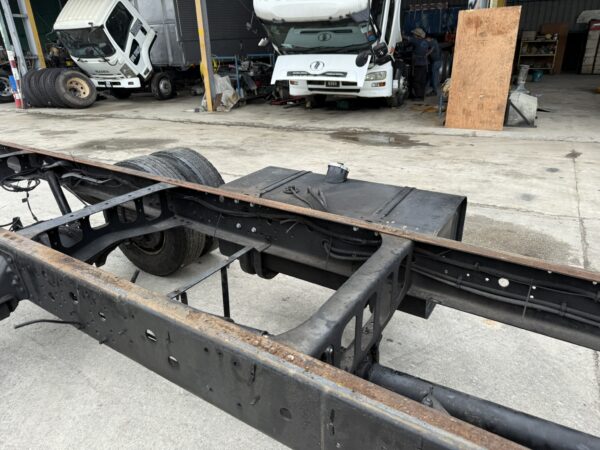 Unregistered Hino FD7 High Roof - Image 6