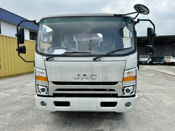 JAC N80 4x2 - Image 28