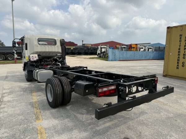 JAC N80 4x2 - Image 17