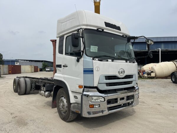 Unregistered Nissan UD CD5 Auto High Roof Chassis and Cab - Image 18