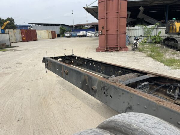 Unregistered Nissan UD CD5 Auto High Roof Chassis and Cab - Image 13
