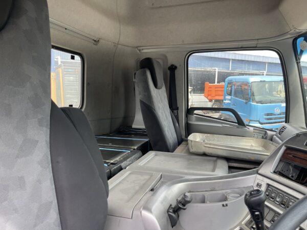 Unregistered Nissan UD CD5 Auto High Roof Chassis and Cab - Image 5