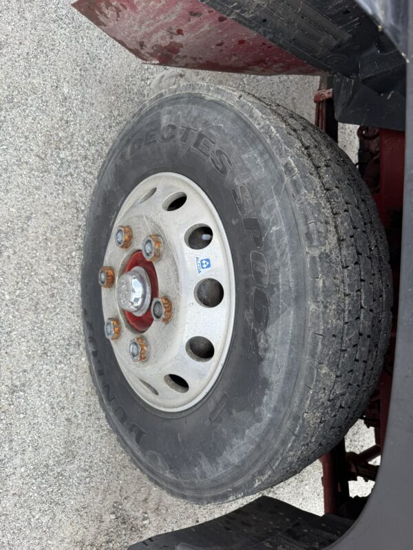 Unregistered Isuzu FRR90 21ft Wooden Cargo Kedah Spec - Image 5