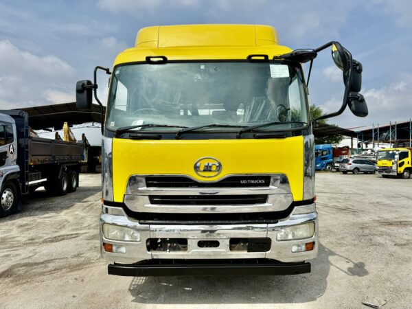 Unregistered Nissan RJ UD CV5/CG5/CV4/CG4 6-Wheeler & 12-Wheeler Wooden Cargo (Kargo Kayu) for Sale in Klang (Loan Available) | Auto/ 7-Speed Manual Ideal for Heavy-Duty Cargo Transport | Eco R Truck Malaysia - Image 10