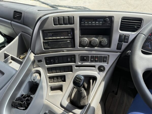 Unregistered Nissan RJ UD CV5/CG5/CV4/CG4 6-Wheeler & 12-Wheeler Wooden Cargo (Kargo Kayu) for Sale in Klang (Loan Available) | Auto/ 7-Speed Manual Ideal for Heavy-Duty Cargo Transport | Eco R Truck Malaysia - Image 2