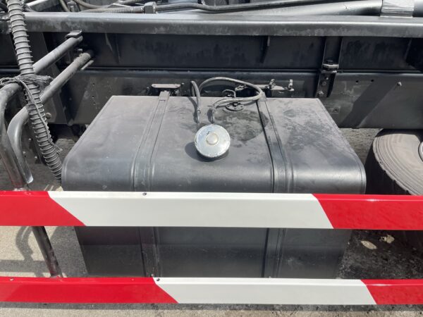Hino 700 FR1E/FS1E/FW1E RORO/ Armroll/ Roll-On Roll-Off - Image 26
