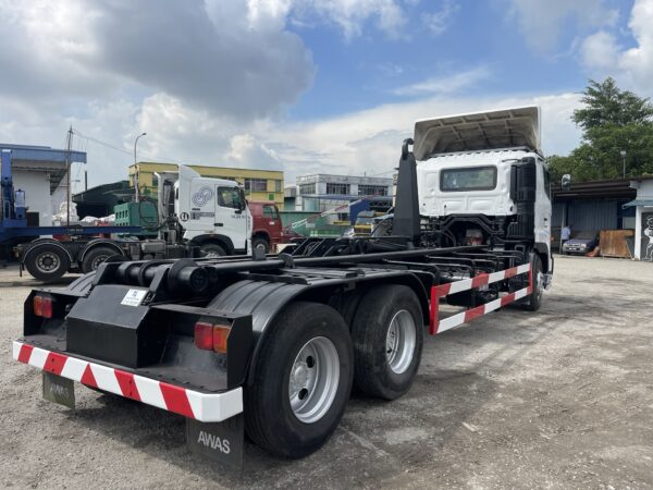 Hino 700 FR1E/FS1E/FW1E RORO/ Armroll/ Roll-On Roll-Off - Image 21