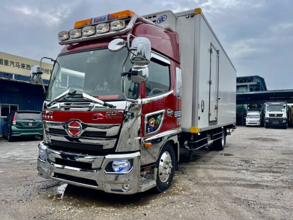Hino 500 FD7/ FD8 Chiller/ Refrigerator/Freezer Box