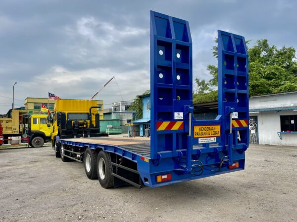 Nissan RJ UD CG5 Self Loader - Image 3