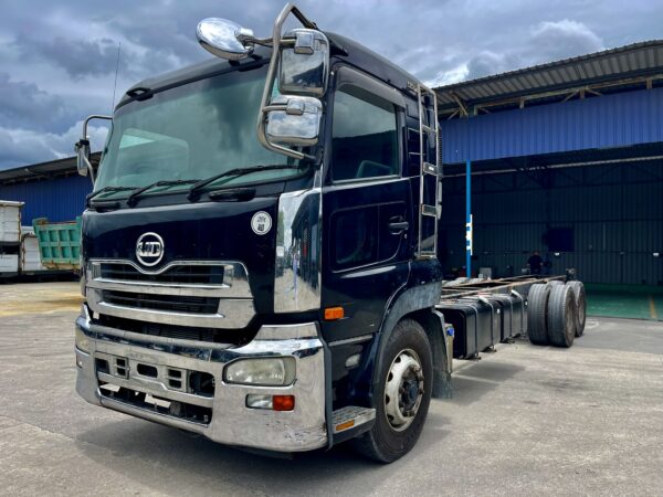 Unregistered Nissan UD CD5 Auto