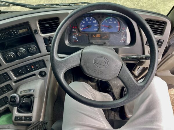 Unregistered Nissan UD CD5 Auto - Image 16
