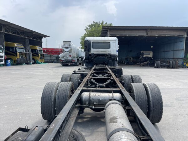 Unregistered Nissan UD CG5 Auto 12 Wheeler - Image 8