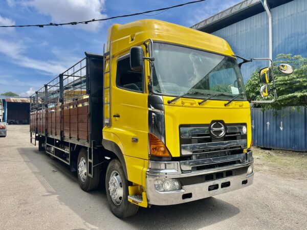Hino 700 FR1E/FW1E Wooden Cargo/ Kargo Kayu - Image 6