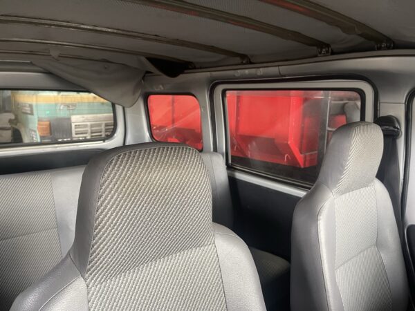 Toyota S402 Window Van - Image 3