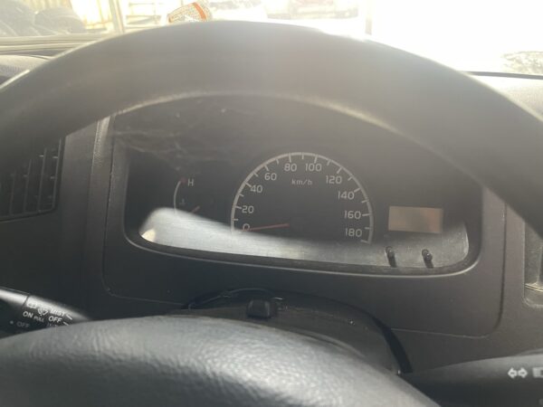 Toyota S402 Window Van - Image 3