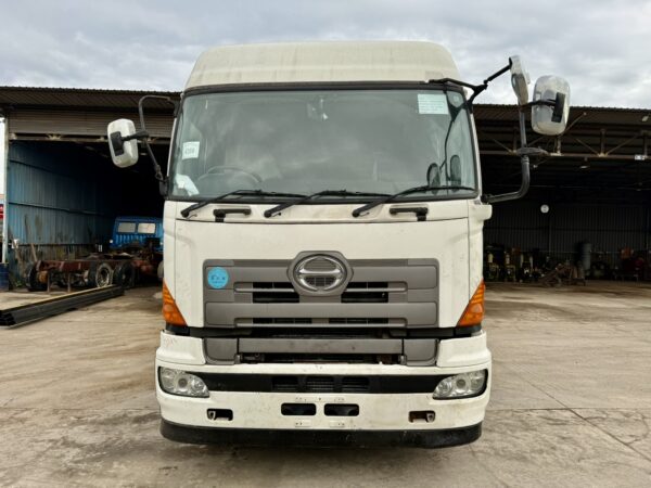 Unregistered Hino 700 SH1E Manual High Roof - Image 10