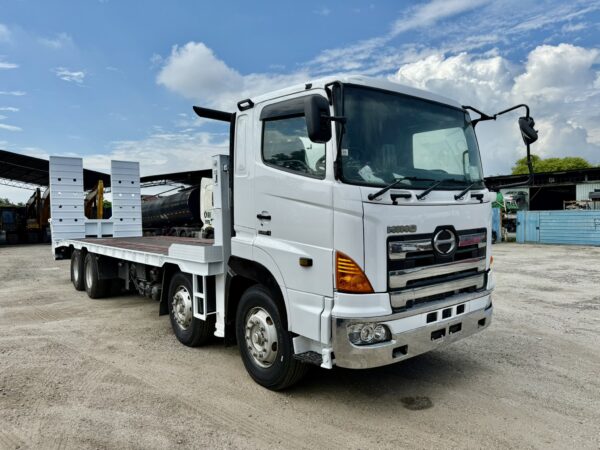 Hino 700 FY1E/FW1E Self Loader - Image 6