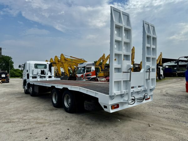 Hino 700 FY1E/FW1E Self Loader - Image 3