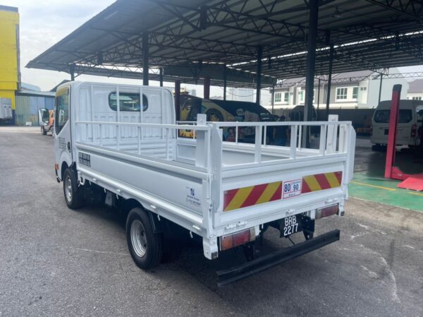 Nissan Atlas Cabstar F24 Steel Cargo - Image 8