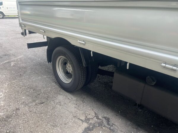 Nissan Atlas Cabstar F24 Steel Cargo - Image 6
