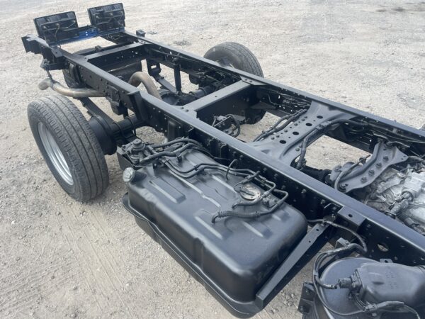Unregistered Fuso FB70 10ft Chassis and Cab - Image 5
