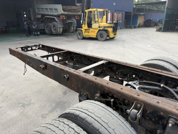 Unregistered Hino 700 FW1E Manual 12 Wheeler - Image 7