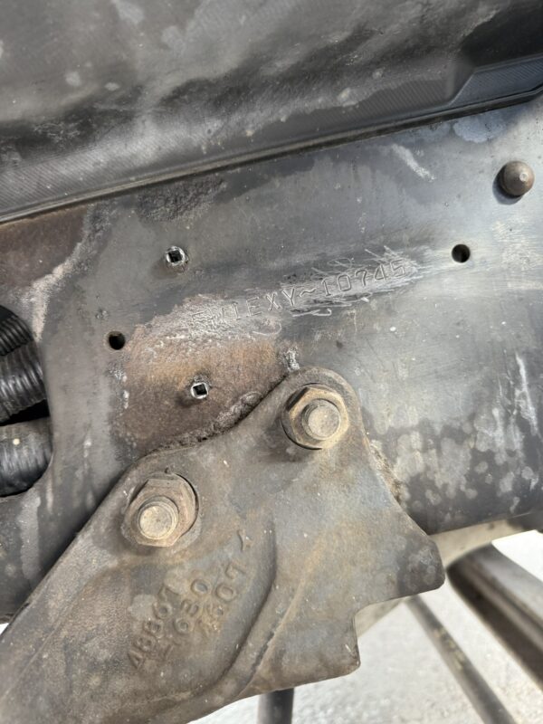 Unregistered Hino 700 FW1E Manual 12 Wheeler - Image 5