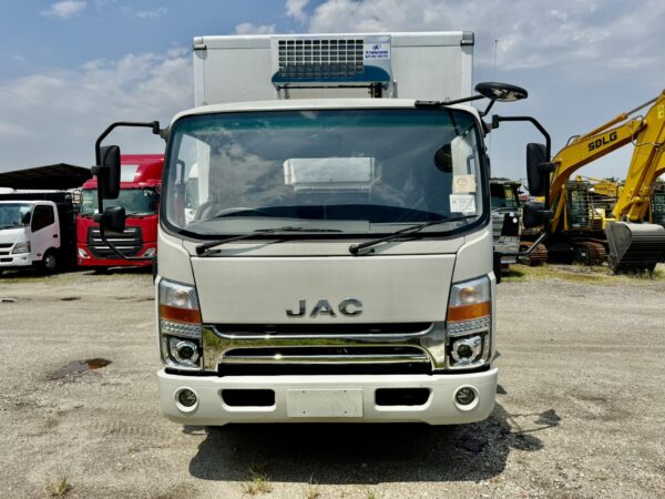 Unregistered JAC N80 Freezor Box/ Refrigerated Box - Image 6