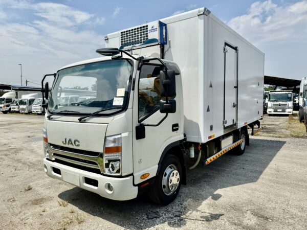 Unregistered JAC N80 Freezor Box/ Refrigerated Box