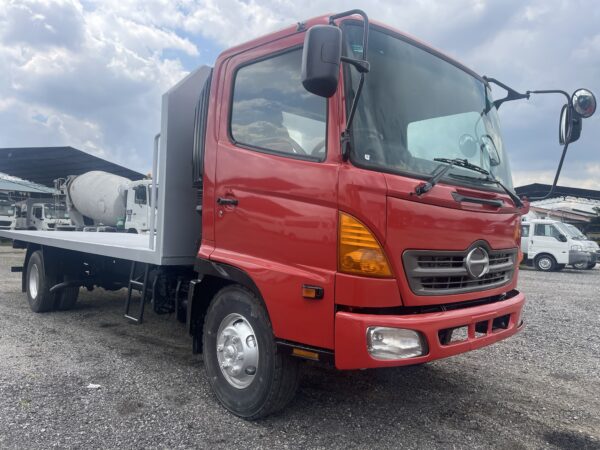 Hino 500 FC7 with Open Platform Body - Image 9