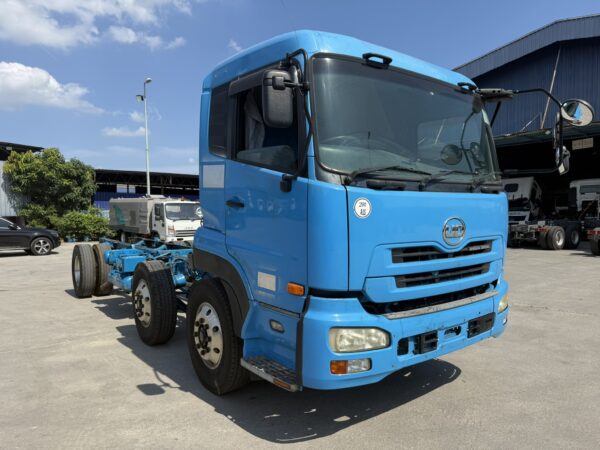 Unregistered Nissan UD CV2 Manual Chasiss and Cab - Image 8