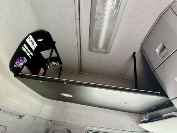 Unregistered Nissan UD CG5 Auto High Roof - Image 2
