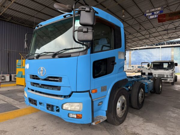 Unregistered Nissan UD CV2 Manual Chassis and Cab