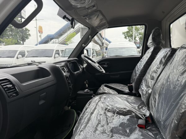 JAC i40 EV Truck - Image 7