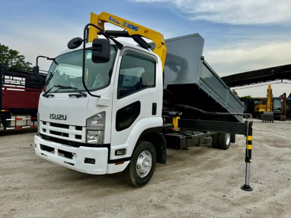 Unregistered Isuzu FRR90 15ft Steel Tipper with 4 Ton New XCMG Knuckle Boom Crane