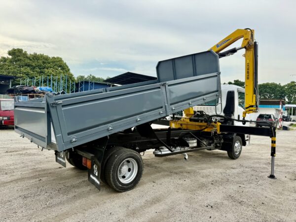 Unregistered Isuzu FRR90 15ft Steel Tipper with 4 Ton New XCMG Knuckle Boom Crane - Image 13